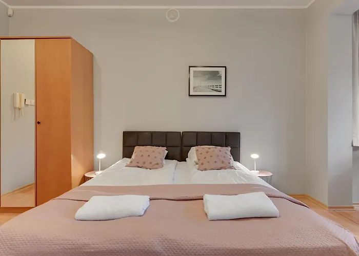 Zacisze Centrum By Grand Appartamento